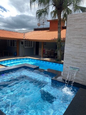 Pool - Happy Corner Cottage  (Chácaras Mogiano Bertioga)