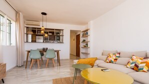 Ảnh chưa phân loại, 2 trong số 41 ảnh, nút