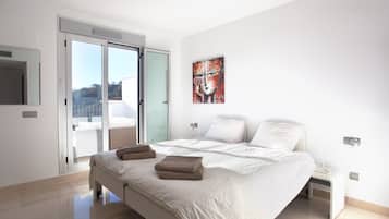 Apartment | 2 bedrooms, iron/ironing board
