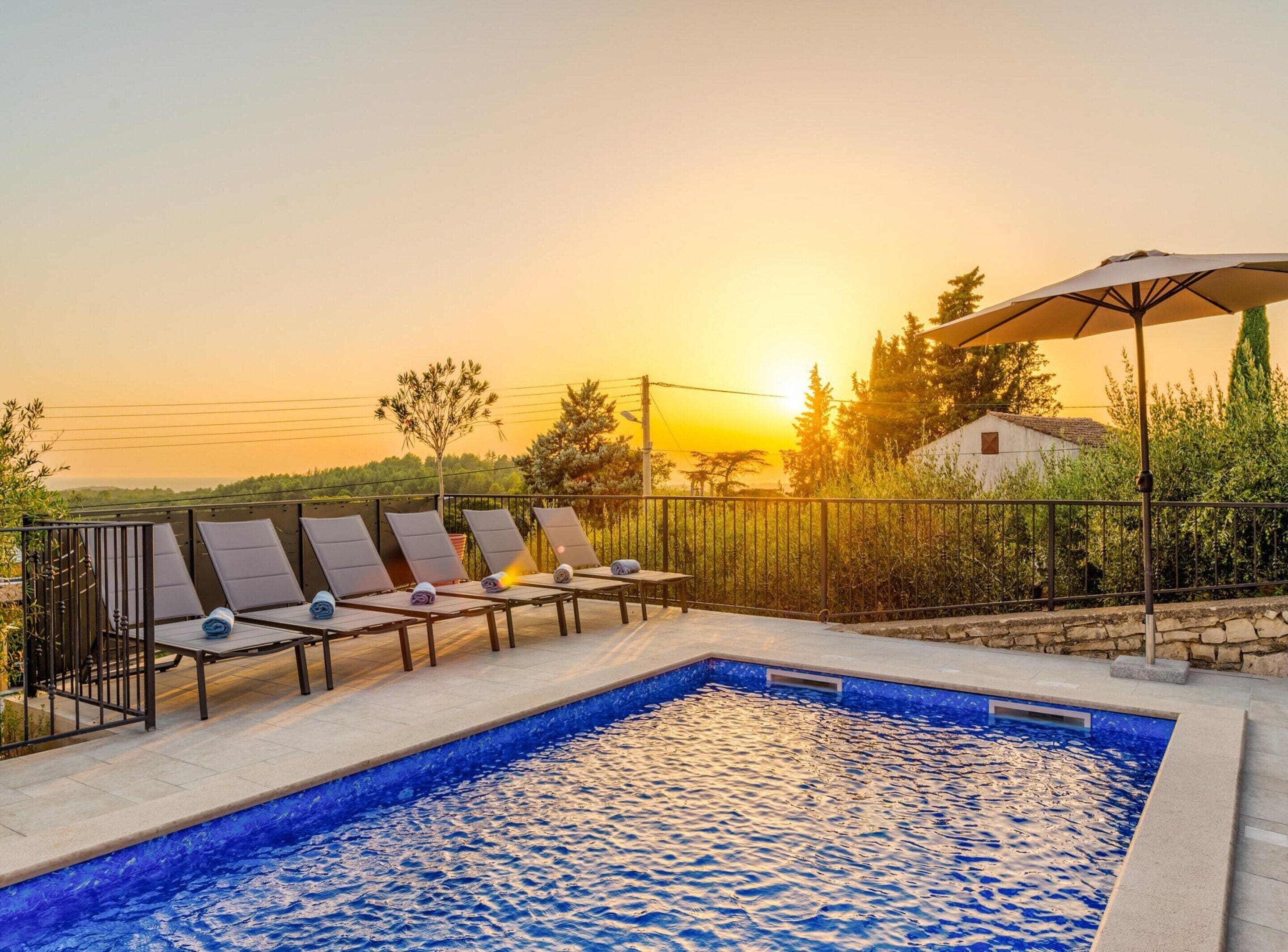 Villa | Piscina | Piscina coperta, piscina all'aperto