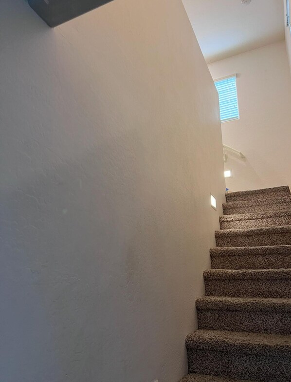 Unclassified image, 1 of 25, button - Charming 3-bedroom cottage with AC and WiFi in Goodyear (Goodyear)
