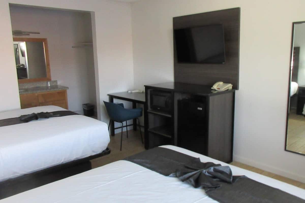 1 chambre, bureau, espace de travail pour ordinateur portable