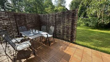 Apartment | Dining