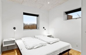 4 slaapkamers, reisbedje, gratis wifi