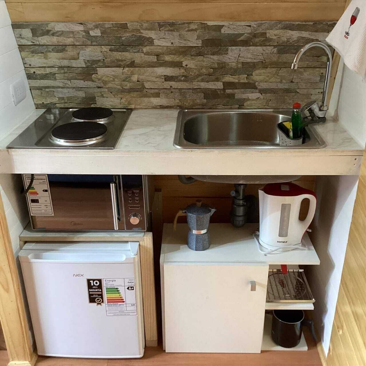 浪漫小屋, 庭院 | 私人廚房 | 大型冰箱、微波爐、烤箱、爐台