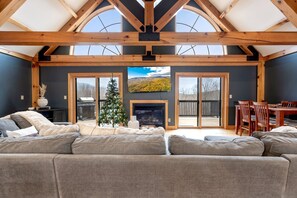 TV connectée, cheminée