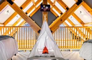 6 chambres, bureau, fer et planche à repasser, lit parapluie