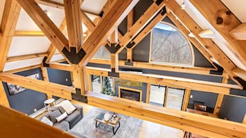 TV connectée, cheminée