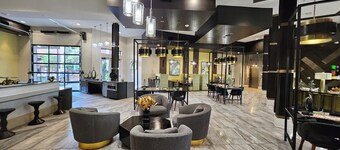 Luxury  2-bedroom apartment with 2bths  Pool, Fitness room in vibrant Frisco!