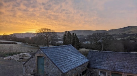 Exterior. Shepherds Hut in Dark Sky Reserve