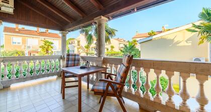 Pretty Apartment With Balcony