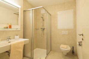 Apartment | Bathroom - Apartment in Bad Gastein Near Ski Lifts (Bad Gastein)