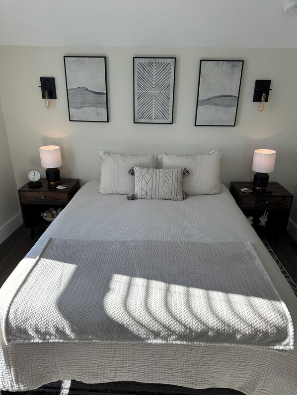 1 bedroom, WiFi, bed sheets