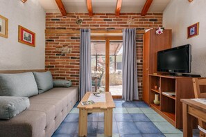 Living room - Nice Apartment With Pool (Visnjan)