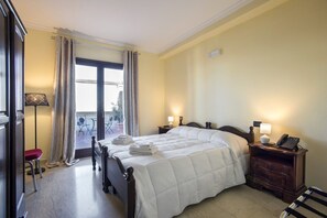 Chambre Double Classique, balcon, vue vallée