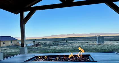 Explore Oregon Outback - Sauna - Stargaze - WIFI - Bird Watching Enthusiasts