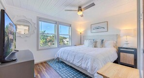 4 habitaciones, tabla de planchar con plancha, wifi y ropa de cama