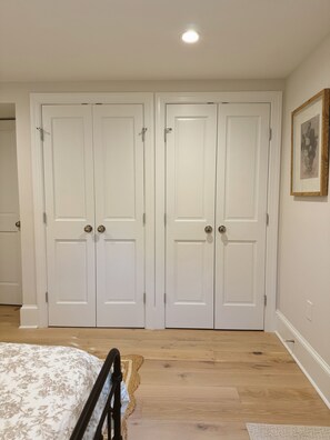 1 chambre, bureau, Wi-Fi, draps fournis