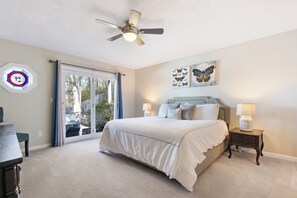 5 soverom, safe på rommet, strykejern/-brett og wi-fi (inkludert)