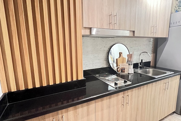 Microondas, placa de cocina