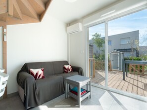 TV - Bright villa 6 ppl, garden, close to the sea (Sérignan)