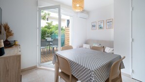 Dining - Sweet home duplex 6 pers (Sérignan)