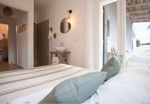 3 chambres, accĂšs au Wi-Fi (inclus), literie fournie