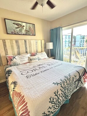 2 bedrooms, iron/ironing board, travel cot, free WiFi - Updated Oceanview Suite-SunsetVistas 405N Beachfront Treasure Island Gulf Resort (Treasure Island)