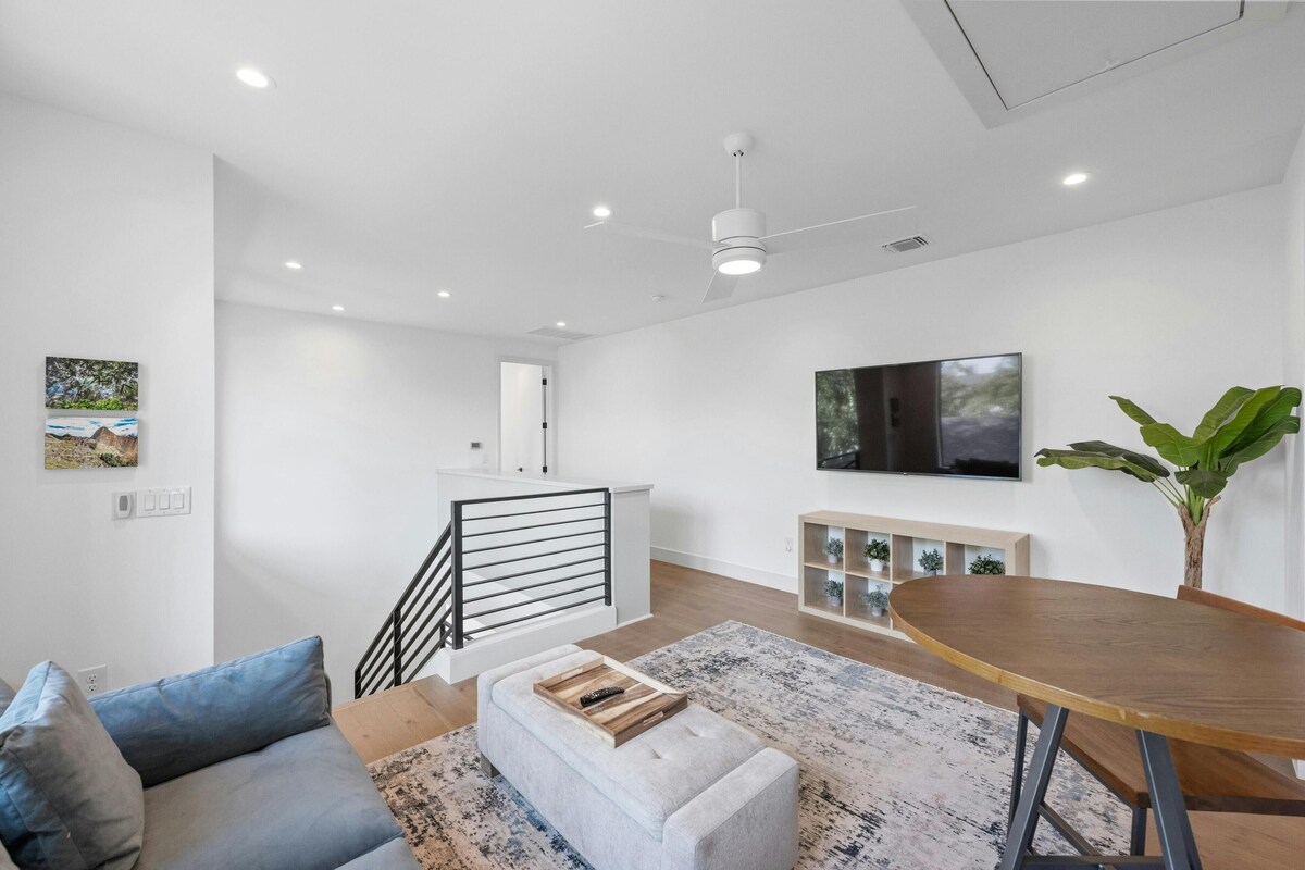 Photo 21 of Luxury Escape in Austin’s Iconic Bouldin Creek Perfect Location + Private Pool!
