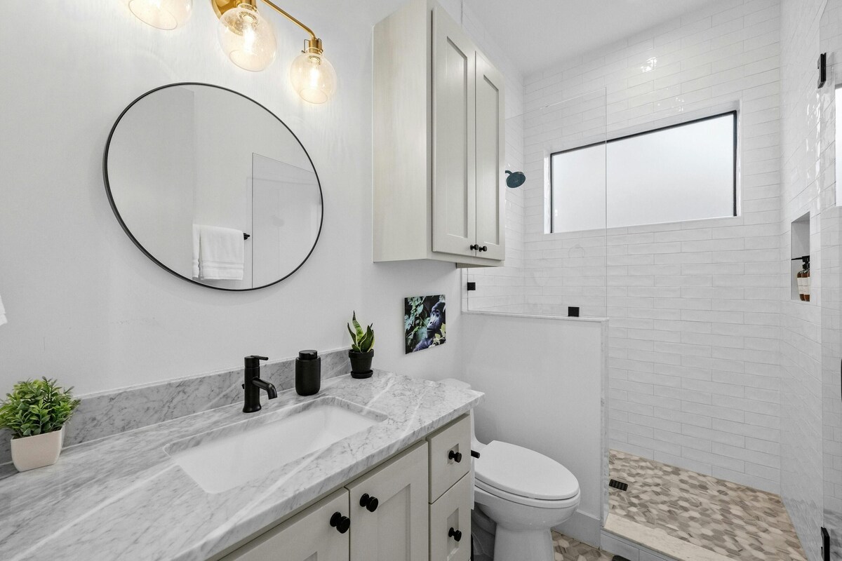 Photo 27 of Luxury Escape in Austin’s Iconic Bouldin Creek Perfect Location + Private Pool!