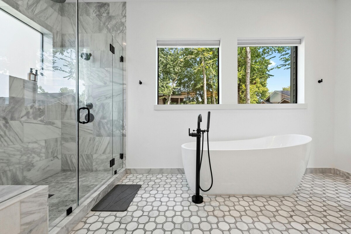 Photo 16 of Luxury Escape in Austin’s Iconic Bouldin Creek Perfect Location + Private Pool!