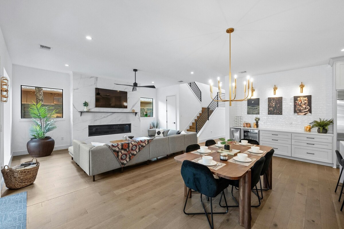 Photo 8 of Luxury Escape in Austin’s Iconic Bouldin Creek Perfect Location + Private Pool!