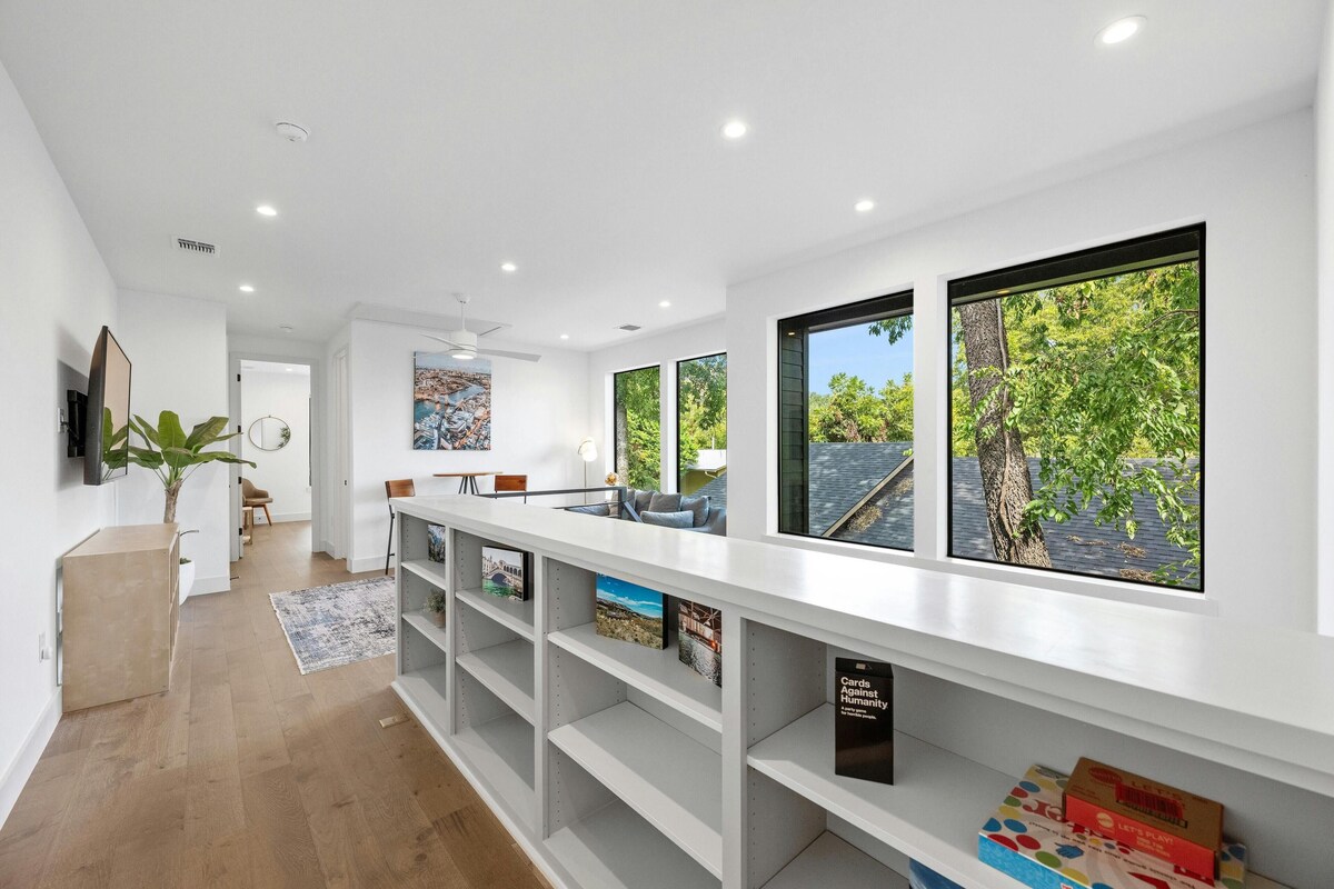 Photo 19 of Luxury Escape in Austin’s Iconic Bouldin Creek Perfect Location + Private Pool!