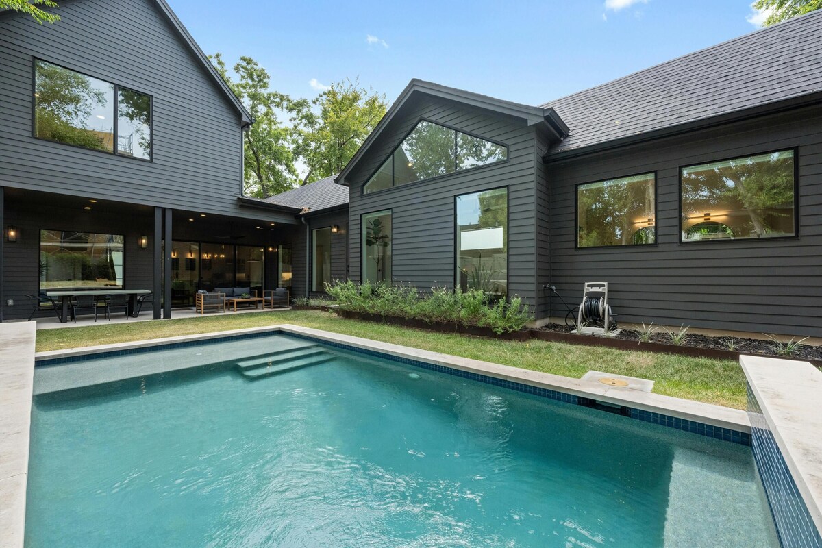 Photo 32 of Luxury Escape in Austin’s Iconic Bouldin Creek Perfect Location + Private Pool!