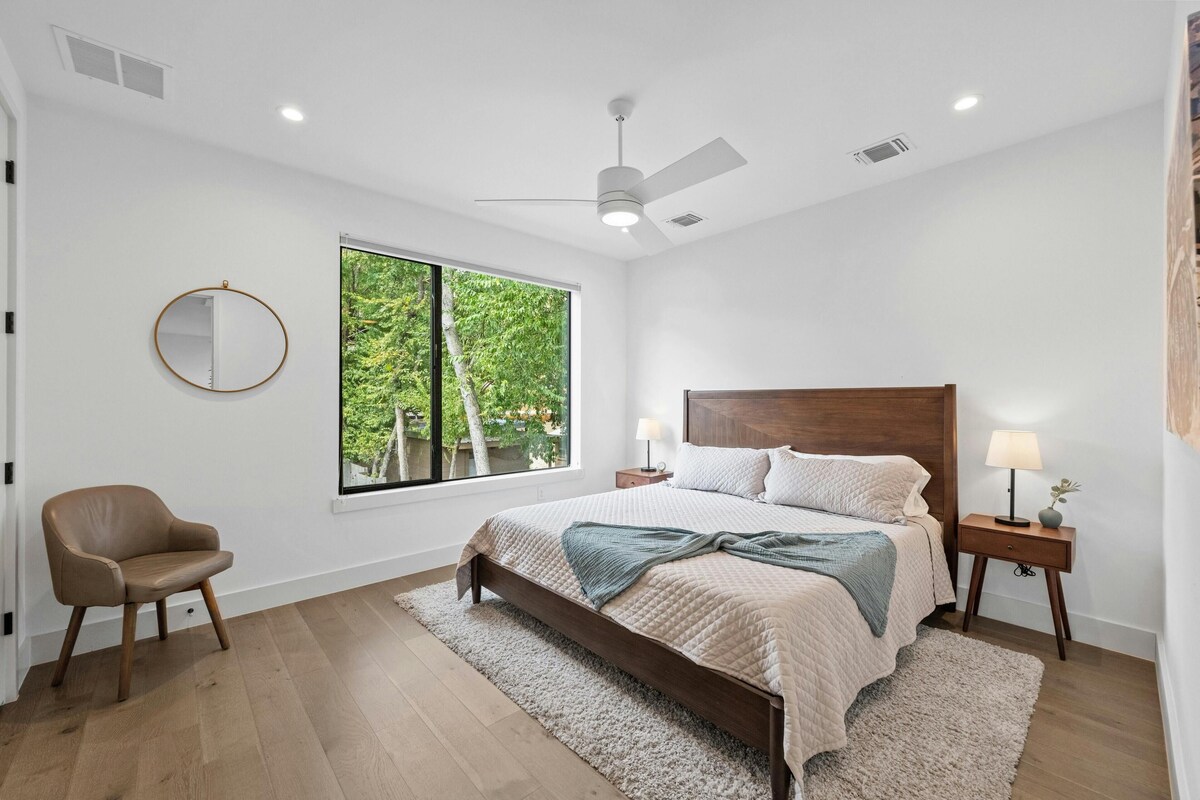 Photo 24 of Luxury Escape in Austin’s Iconic Bouldin Creek Perfect Location + Private Pool!