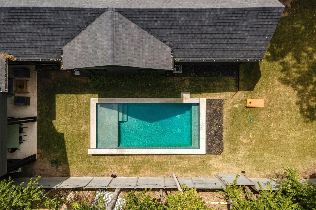 Photo 36 of Luxury Escape in Austin’s Iconic Bouldin Creek Perfect Location + Private Pool!
