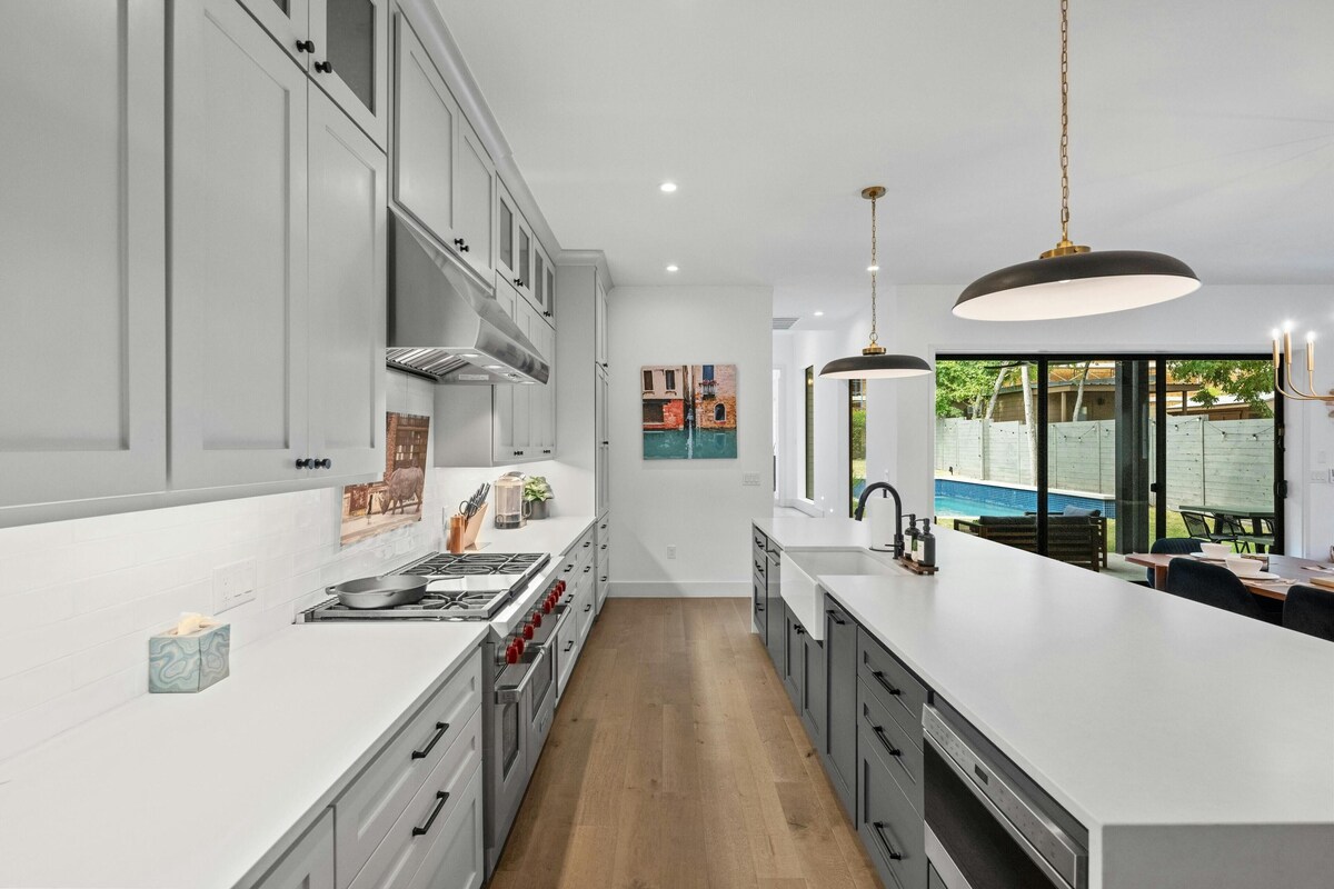Photo 12 of Luxury Escape in Austin’s Iconic Bouldin Creek Perfect Location + Private Pool!