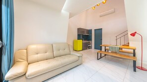 Basic Room, 1 Bedroom (B Room 3) | 1 bedroom, free WiFi - Gangneung Nineone Pet Pension (Gangneung)