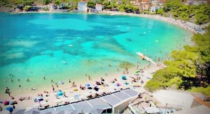 Beach - Characterful Bandolaise villa close to the sea, hills and golf course. Swimming pool and Spa.  (bandol)