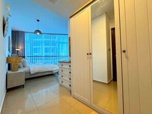 1 bedroom, iron/ironing board, travel cot, WiFi