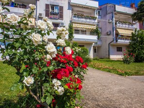 Apartment | Exterior