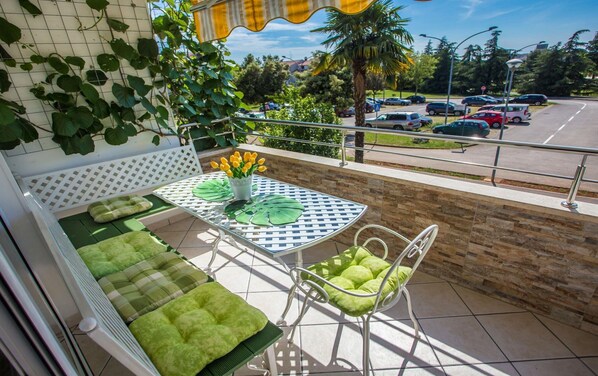 Apartment | Exterior