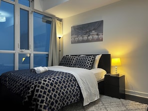2 Schlafzimmer, Bügeleisen/Bügelbrett, WLAN, Bettwäsche
