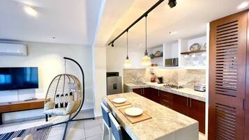 Departamento | Cocina privada | Cafetera y tetera