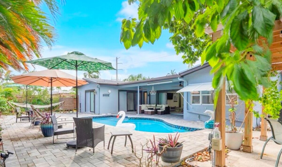 Serene 4-BR Home in Fort Lauderdale w/ Heated Pool