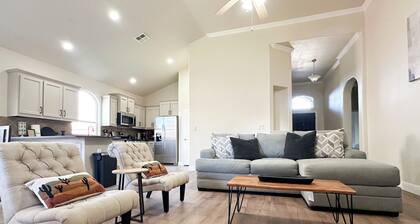 Spacious 4-bedroom house in Odessa with close to restaurants and retail stores.