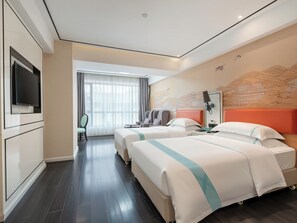Superior Twin Room, City View | Hypo-allergenic bedding, down duvets, Select Comfort beds, desk - XANA LITE Hotel Shixi Metro Station (Guangzhou)