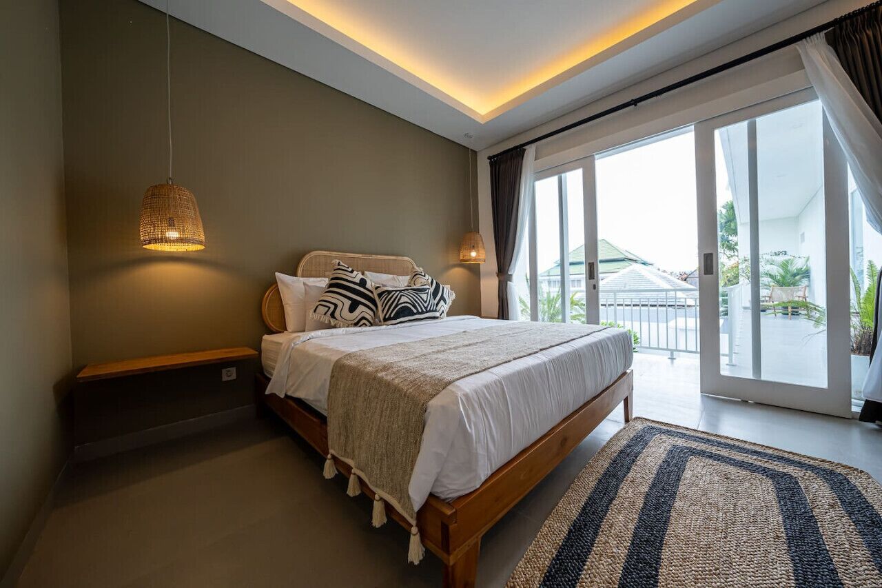 3 bedrooms, desk, iron/ironing board, WiFi