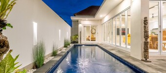 Luxe 2BR Pool Villa Canggu Luna