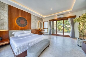 3 chambres, bureau, lit parapluie, Wi-Fi